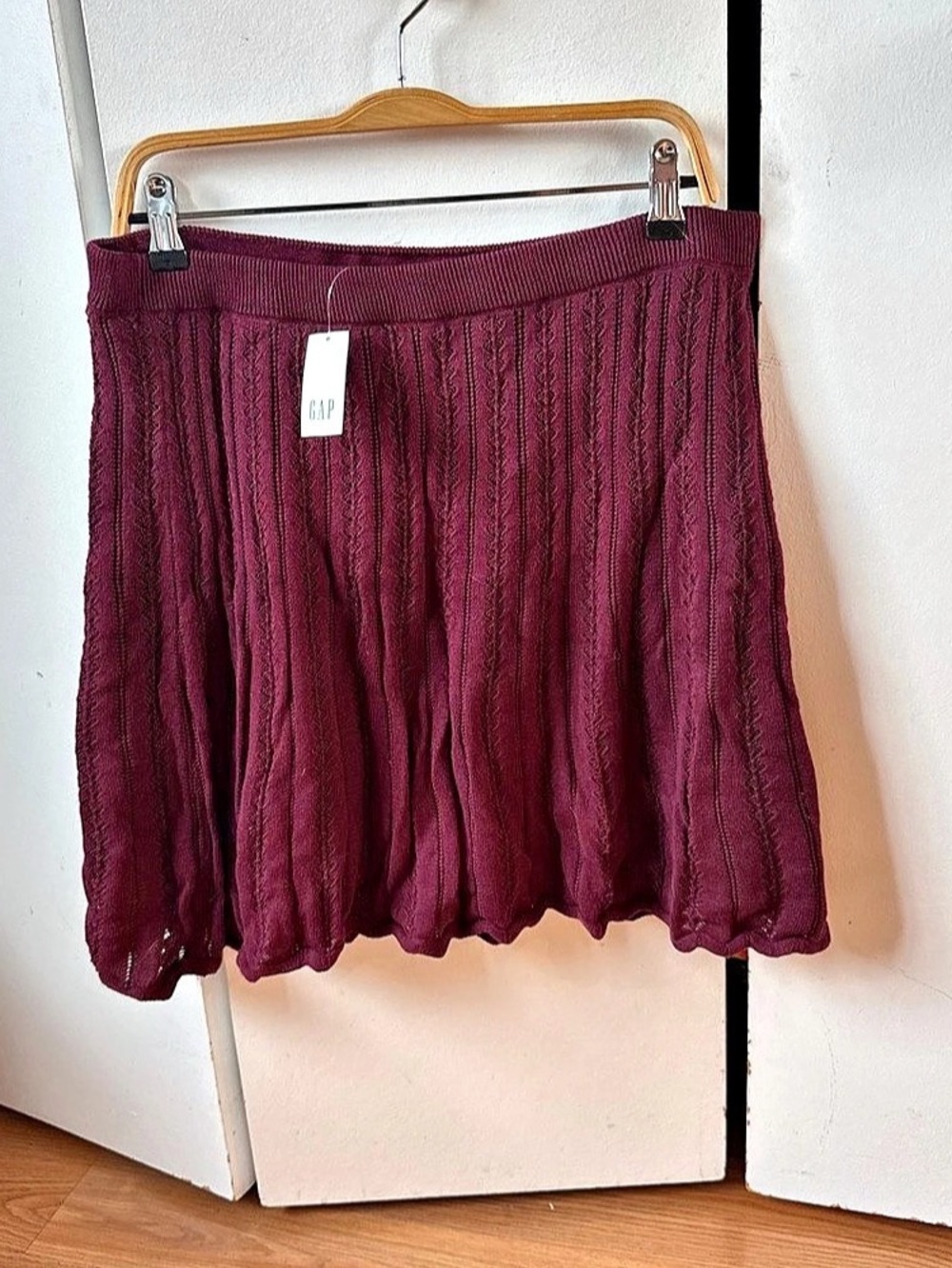 Gap 100% Cotton Pointelle Mini Skirt Burgundy Large